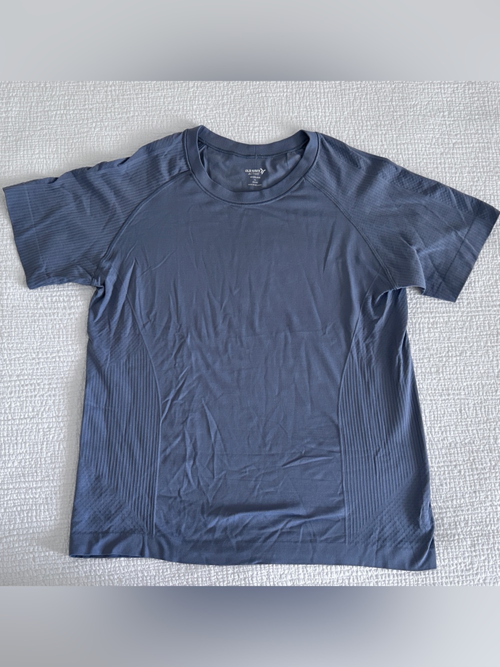 Old Navy Active Crew Neck Performance Shirt - Purple/Gray